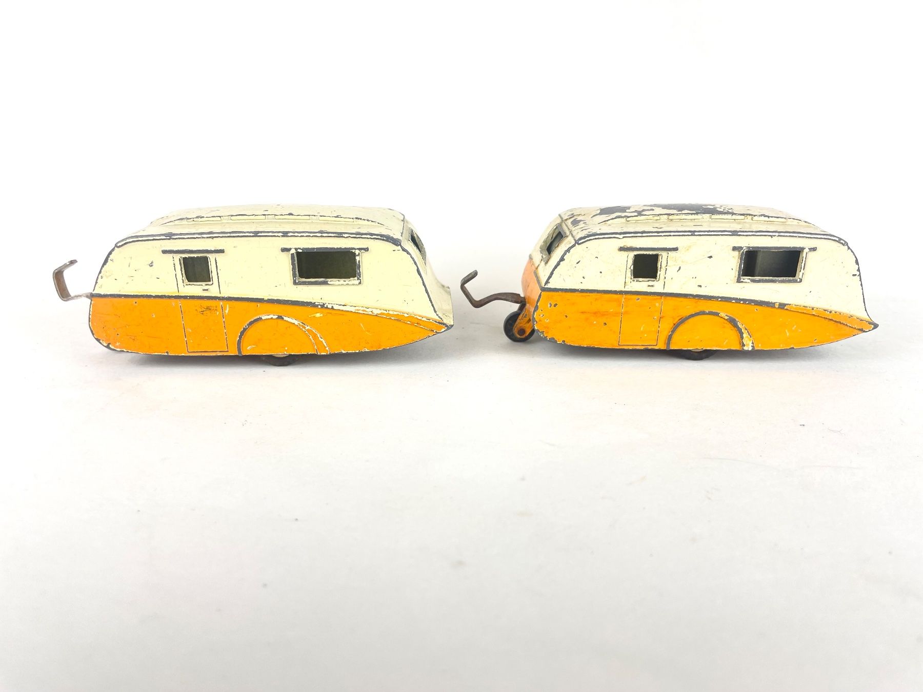 Dinky Toys Voitures modèles: Vintage Dinky Caravans – D'occasion à Genthod par lightyear63 5
