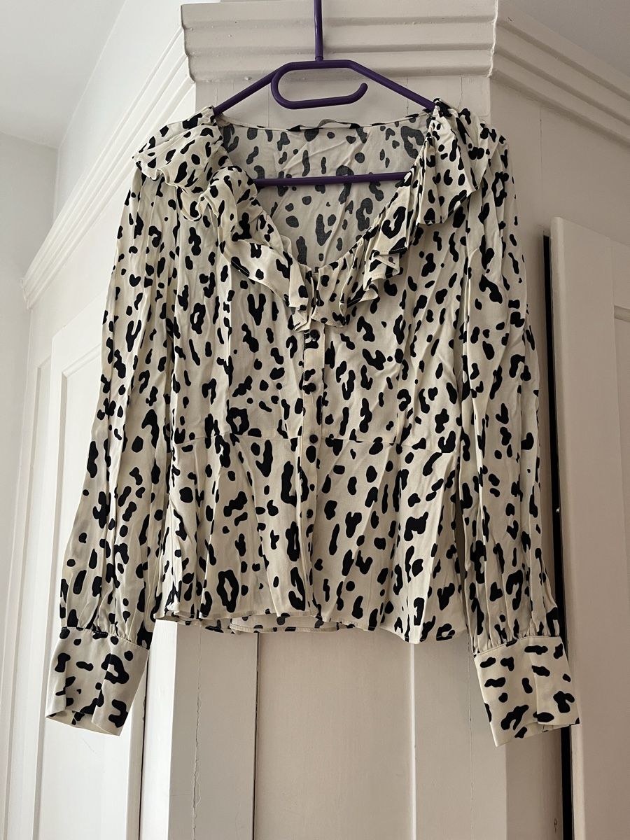 Zara Camicette: Zara Bluse – Nuovo (secondo la descrizione) da Zürich venduto da Closetbesties
