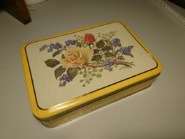 Wunderschöne alte Blechdose Vintage