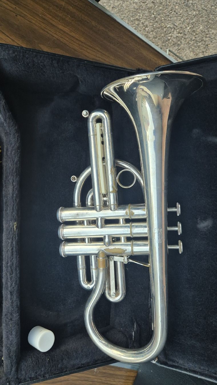 Strumenti musicali: Eterna Getzen Cornet – Usato da Rämismühle venduto da beni0010 2