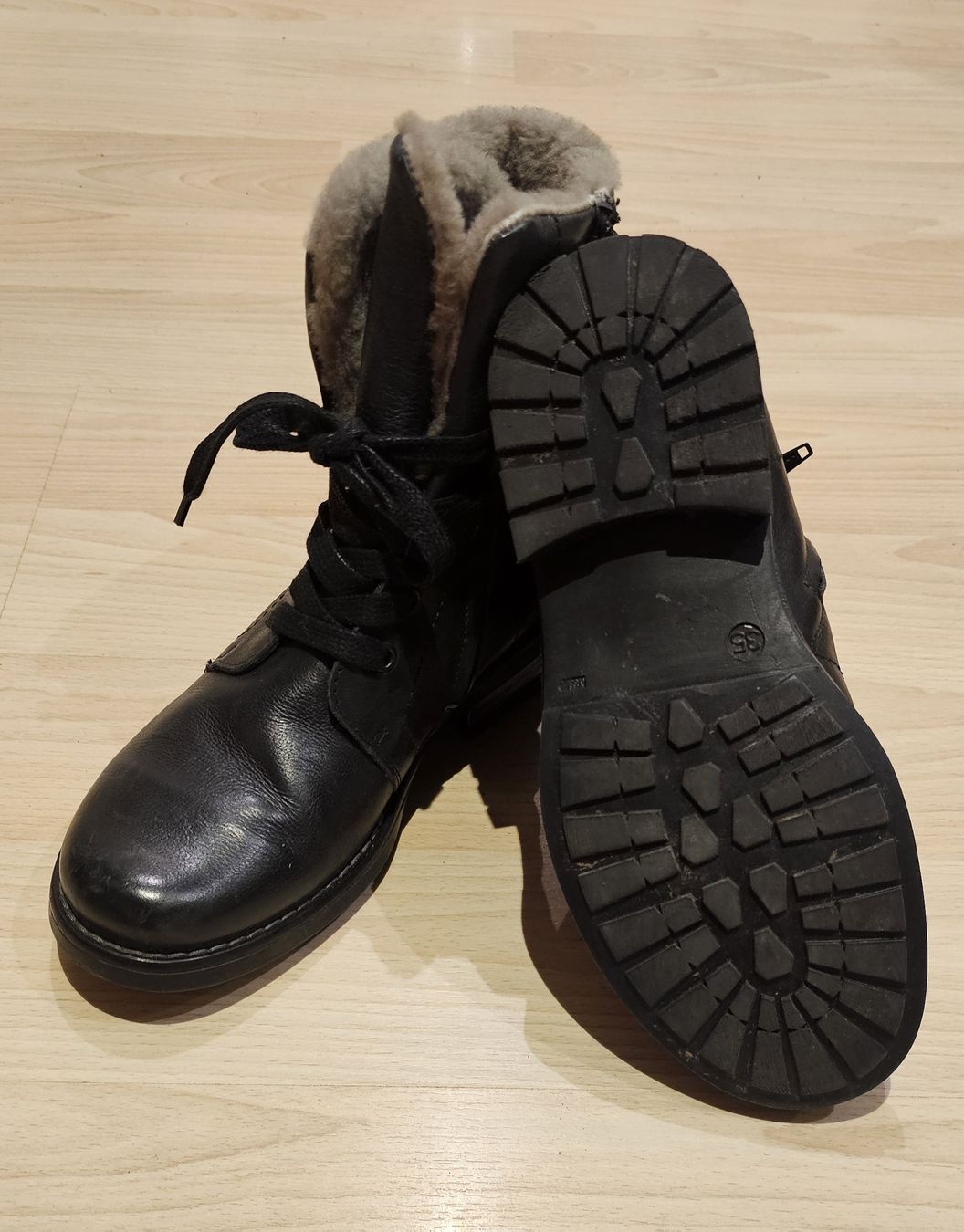 Froddo Scarpe per ragazzi: Gefütterte Leder-Winterstiefeletten – Usato da Fehraltorf venduto da Sumin 2