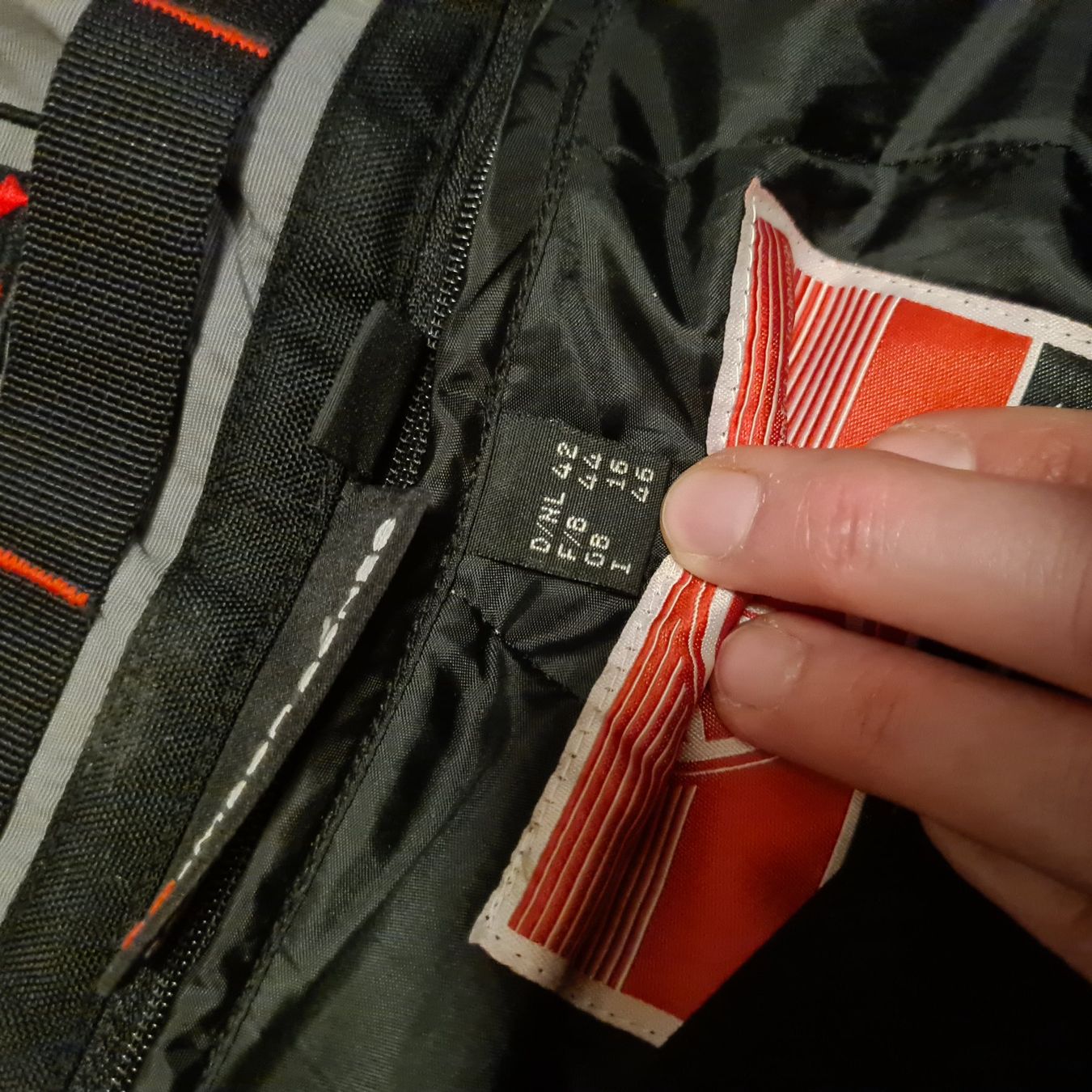 Pantaloni: Gore-Tex Motorradhose Dane mit Innenfutter – Usato da Oberlunkhofen venduto da Kupferhexe 3