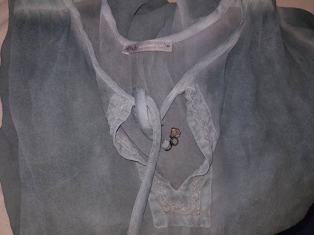Nile Blusen: NILE Bluse , Seide – Gebraucht aus Wetzikon ZH von med_2y76 2