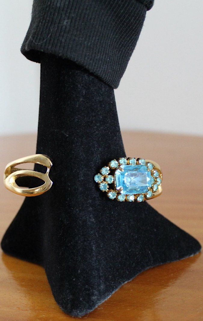 Armbänder & -reifen: Modeschmuck Armband , Vintage-Stil – Gebraucht aus Locarno von madame-tus-sauds 6