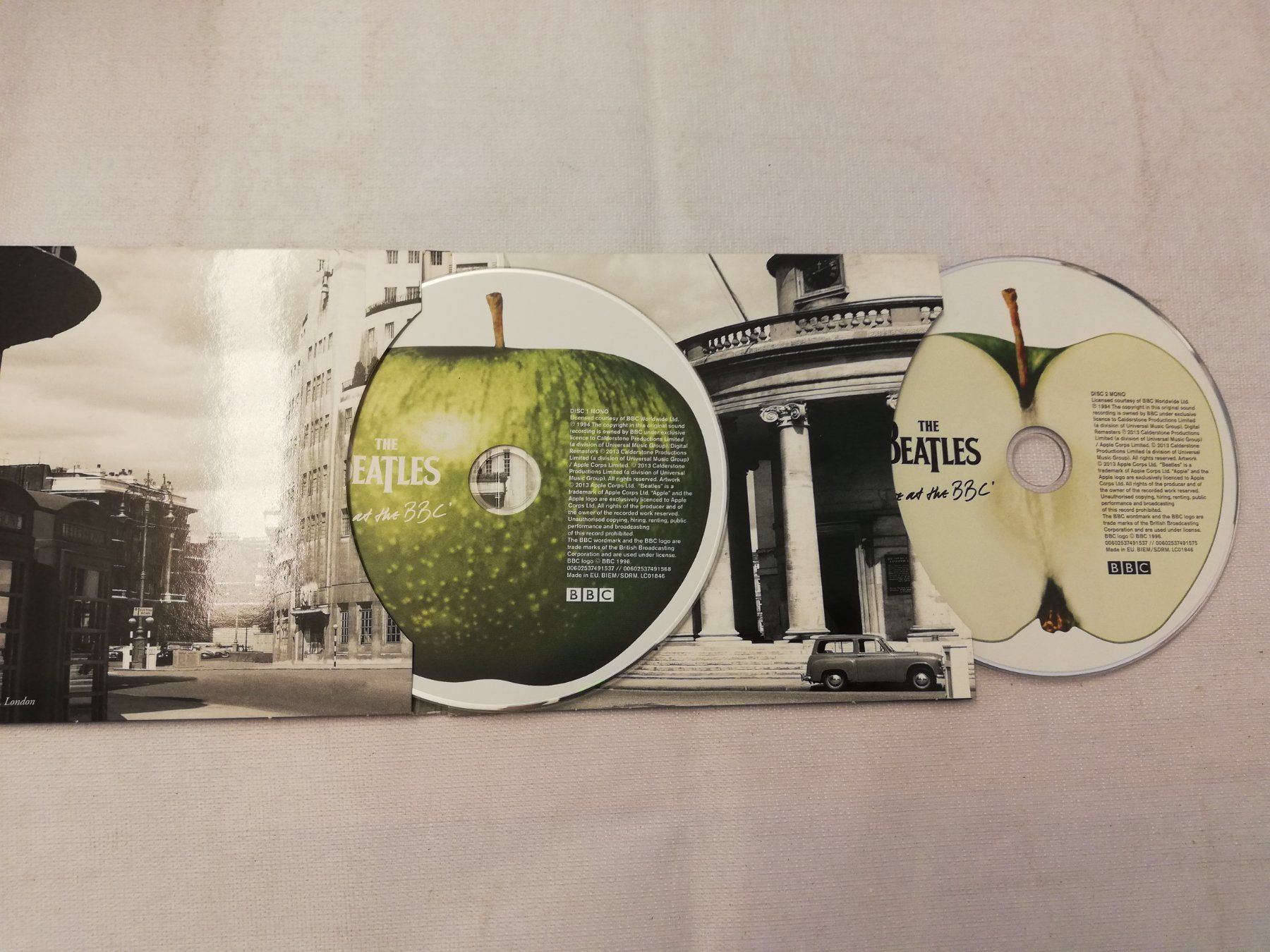 CDs: THE BEATLES - LIVE AT THE BBC – Gebraucht aus Bern von Vinylsound.ch 2