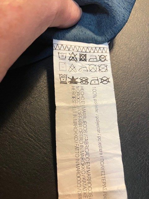 Pull&Bear Pantaloni: witzige shorts mit tulpen und rüschchen gr. s – Usato da Schwarzenberg LU venduto da kindler007 5