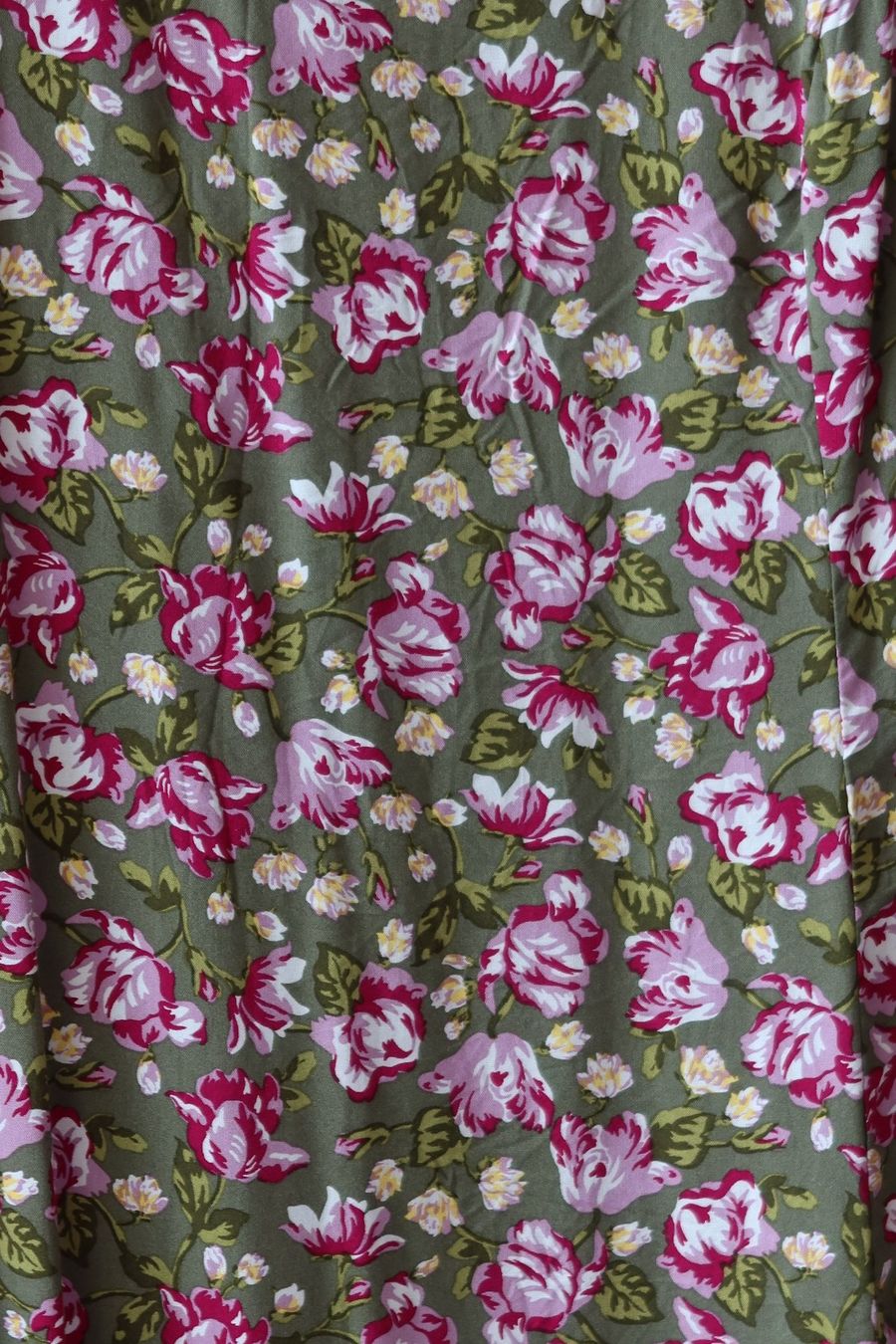 Kleider: Sommerkleid, Grösse 54, Viskose - Neu – Neu und originalverpackt aus Zürich von Piki7 1