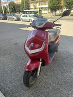 Scooter Peugeot 50