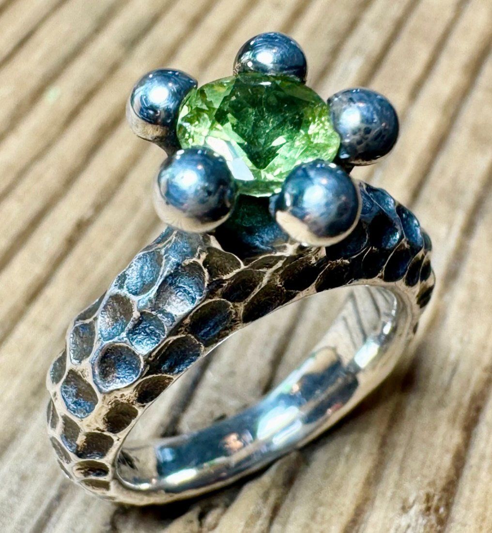 Anelli: Ring - Solitär mit Chrysoberyll - mit Zertifikat – Nuovo e nell'imballaggio originale da Jona venduto da Herzschmiede 1