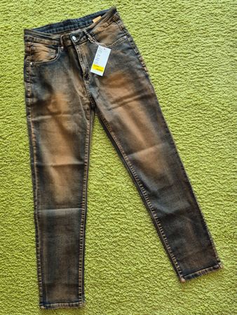 Jeans Blau Braun