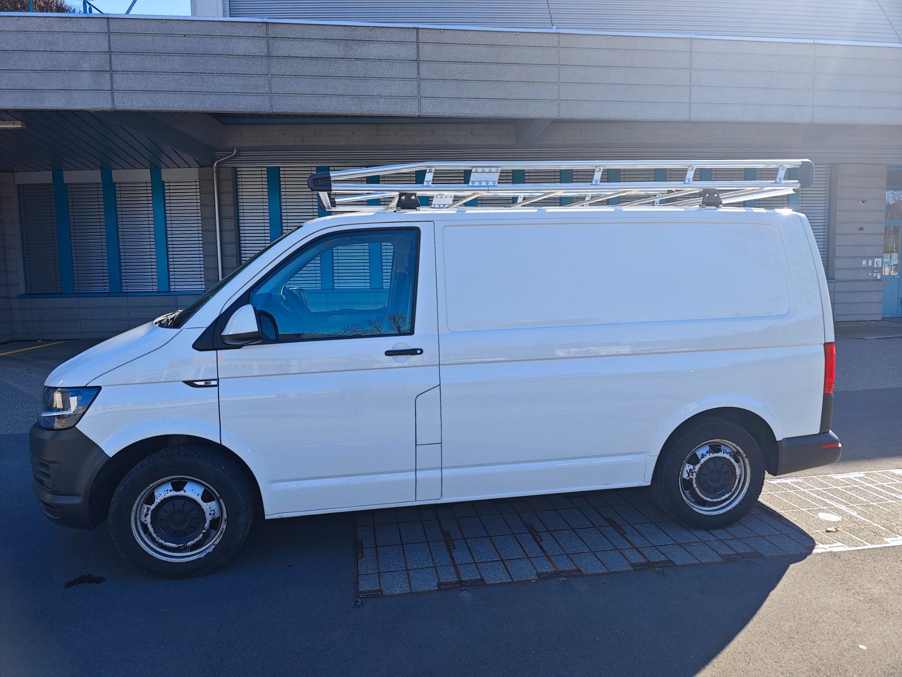 Best HD Pictures about  Vw T6 Anhngelast 3500 Kg  with No AI Images