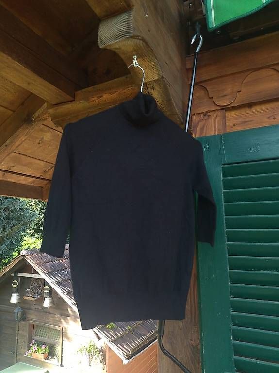T-Shirts: Zara Knit- & Roll- T-Shirt – Gebraucht aus Ochlenberg von Pbw_ardrobe