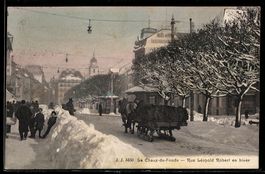 AK La Chaux-de-Fonds, Rue Léopold Robert en hiver