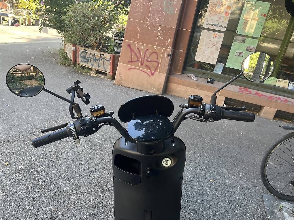 Scooters: E-Roller Zilla Loki – D'occasion à Basel par Pedro1604 2