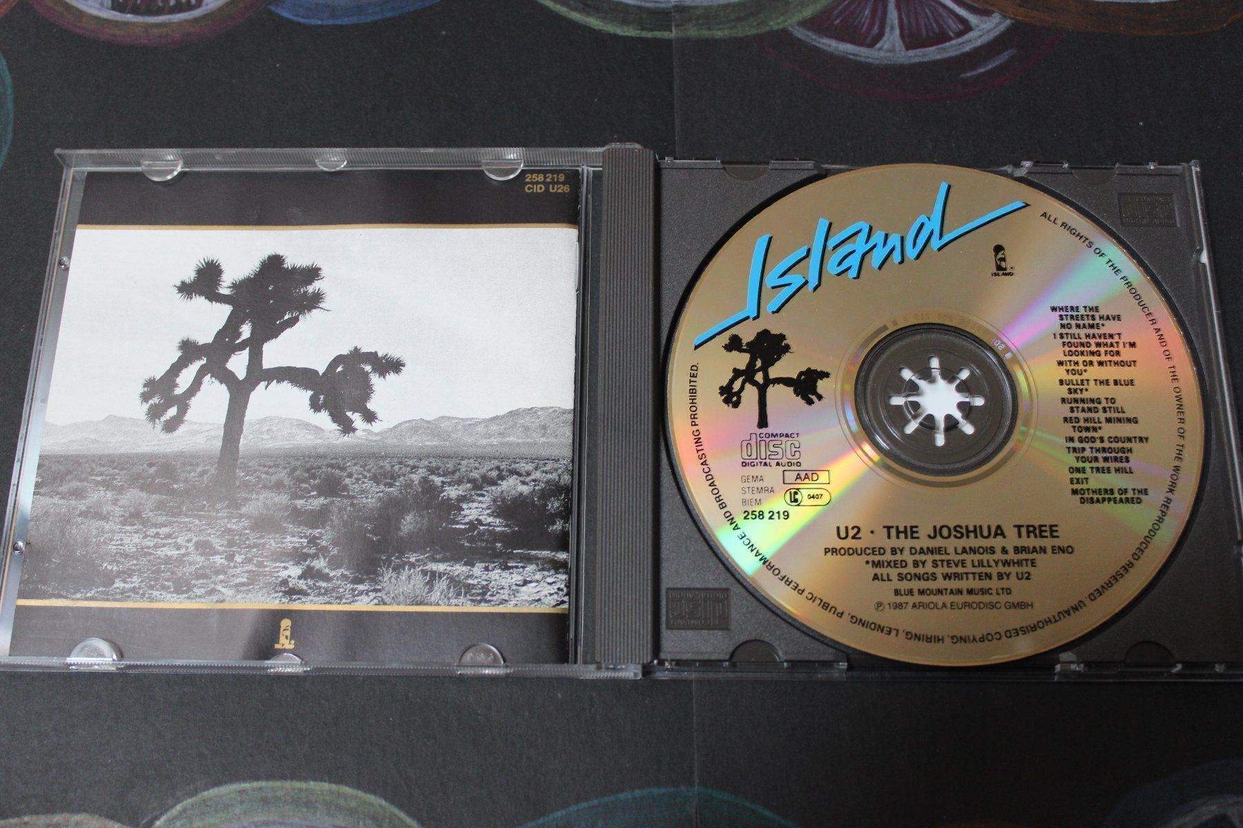 CD: U2 - THE JOSHUA TREE CD 1987 – Usato da Tübach venduto da JamesStone 3