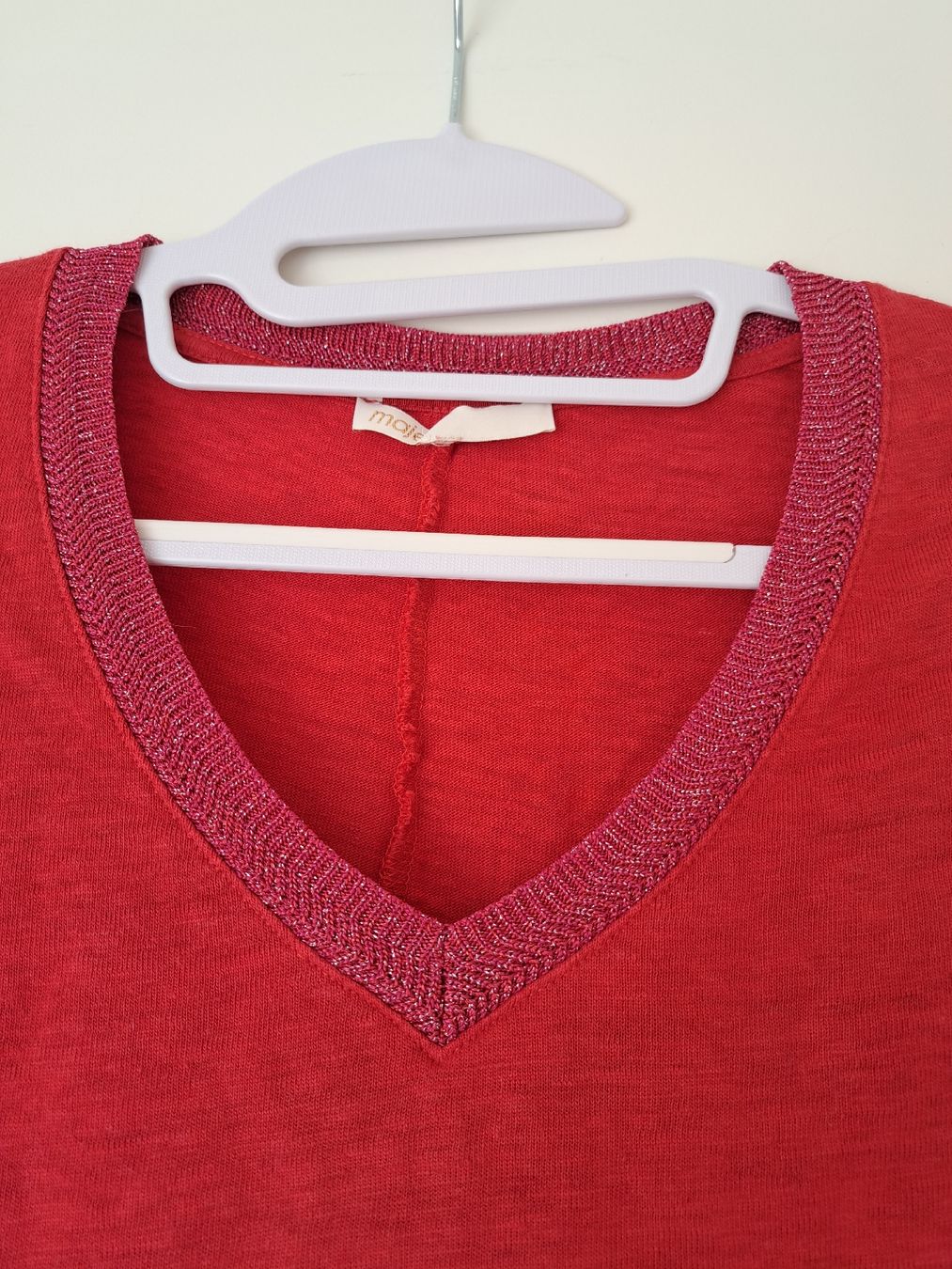 Maje T-shirt: Maje Shirt – Usato da Thalwil venduto da sternenstaub369 1