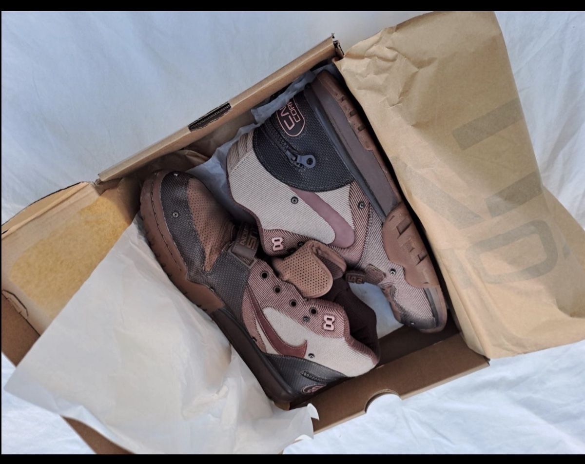Scarpe da uomo: Seltene Travis Scott trainers grösse 46 – Usato da Münsingen venduto da Lejo2005