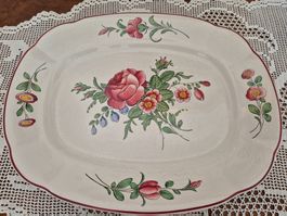 Schöne Servierplatte mit Rosenmuster, Willeroy & Boch