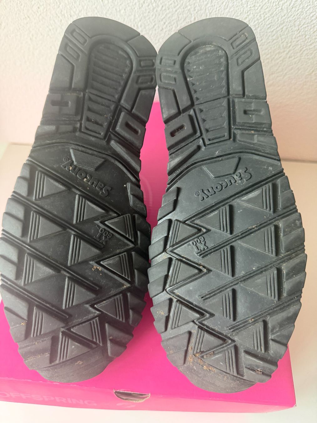 Saucony Scarpe da uomo: Saucony Shadow 6000 x Offspring – Usato da Ennenda venduto da KUROI14 5