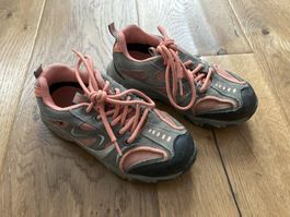 Trekkingschuhe Grösse 30