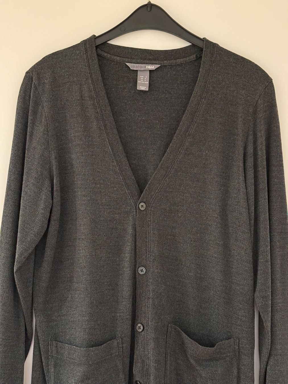 H&M Giacche: Cardigan H&M Anthrazit Gr. S – Usato da Wabern venduto da fengshui63 1