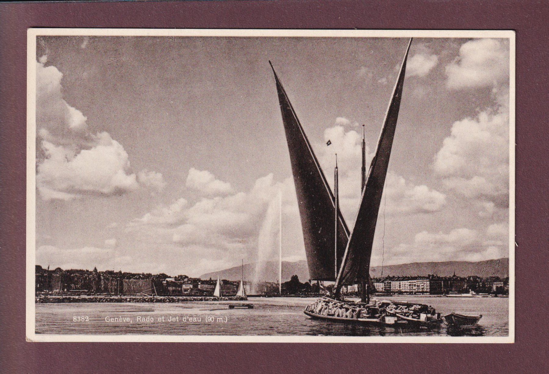 Cartoline postali: GENEVE - Barque du Léman – Usato da Pully venduto da nicecards