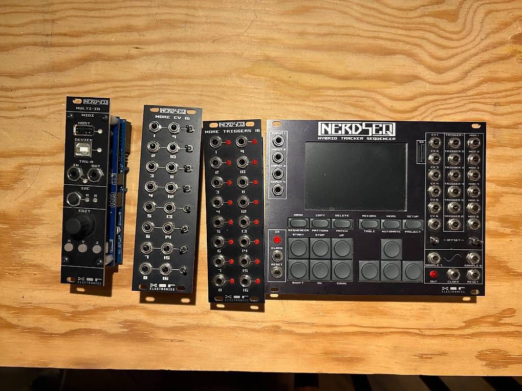 Strumenti musicali: Eurorack Sequencer NerdSEQ + expanders – Usato da Lausanne venduto da semions