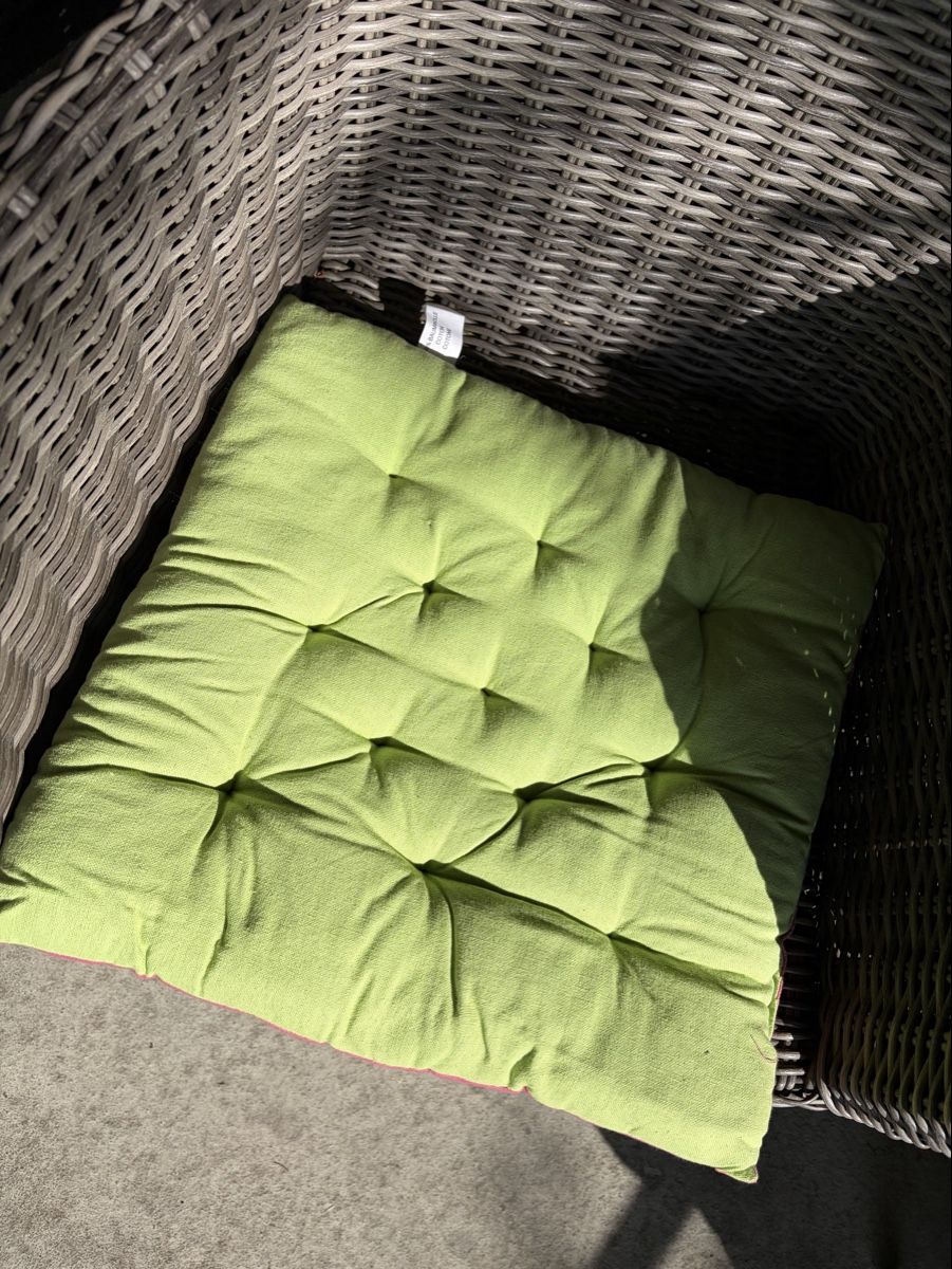 Kissen: Sitzkissen Easy Dream – Gebraucht aus Wasen im Emmental von Ludewig 1