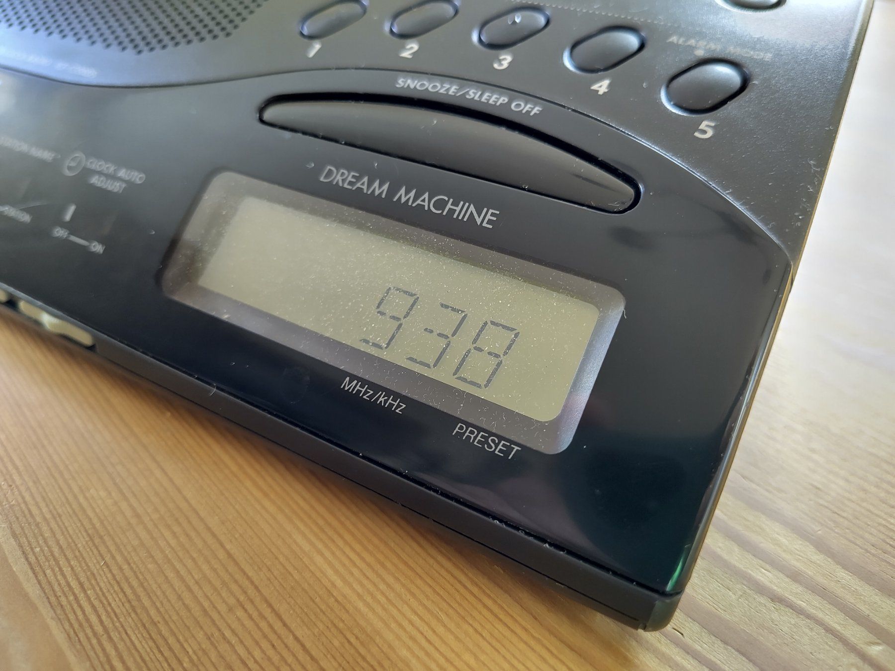Sony Réveils: Radiowecker SONY Dream Machine ICF-C20RDS – D'occasion à Möhlin par MeisterHora 5