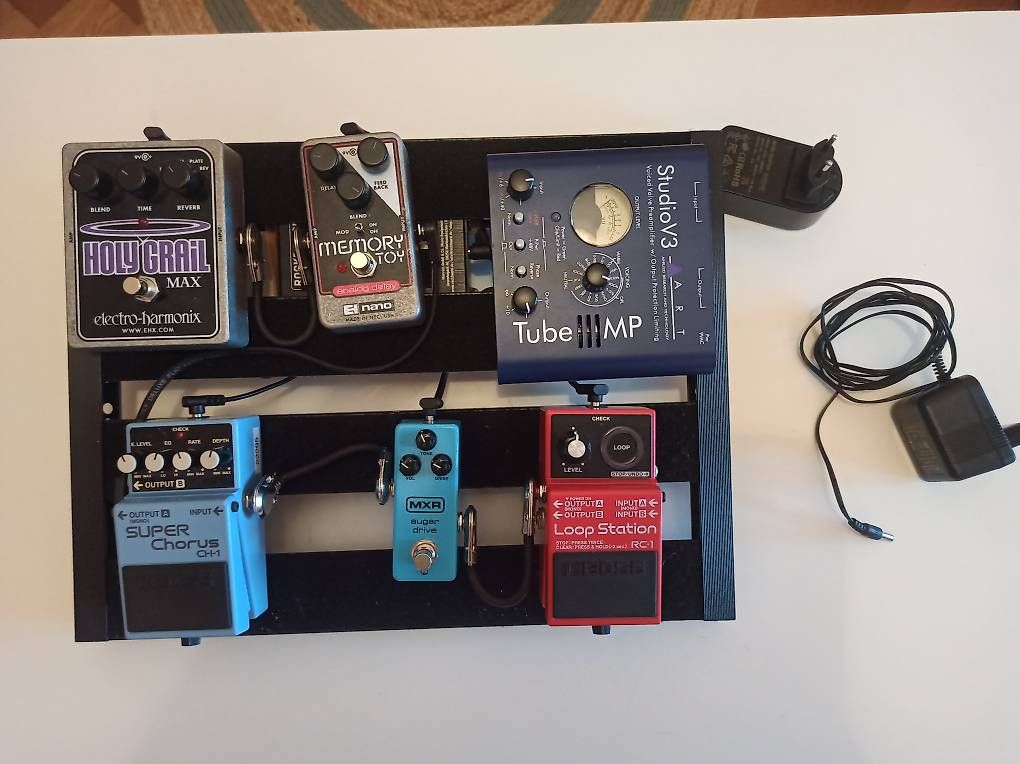 Instruments de musique: Pedal Board – D'occasion à Renens VD par Eldev