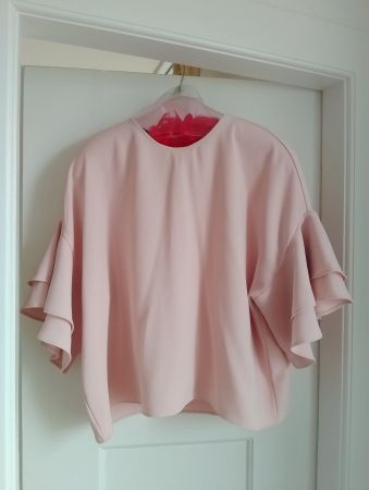 Sehr schicke besondere ZARA Bluse mit Volants in altrosa