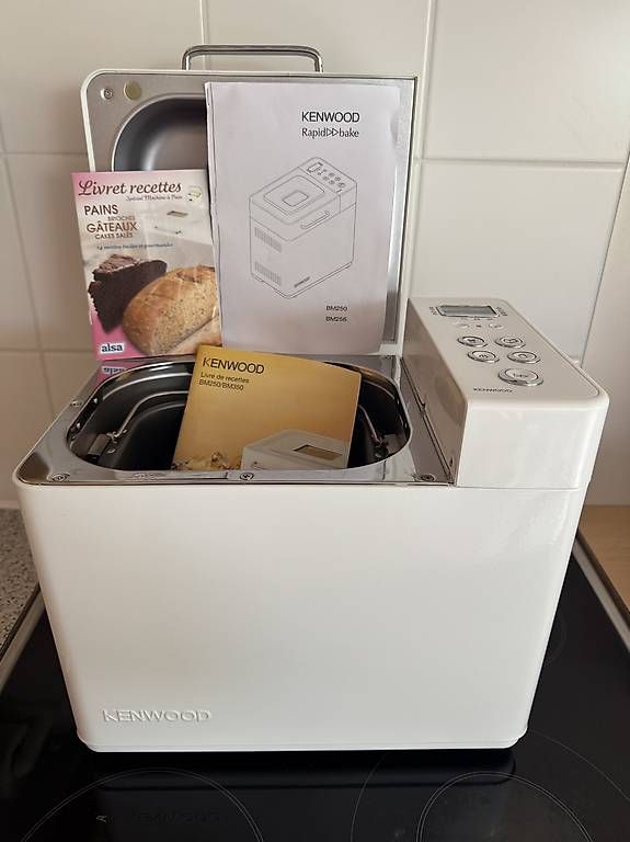Elettrodomestici da cucina: Machine à pain/brioche Kenwood – Usato da Petit-Lancy venduto da stellina69