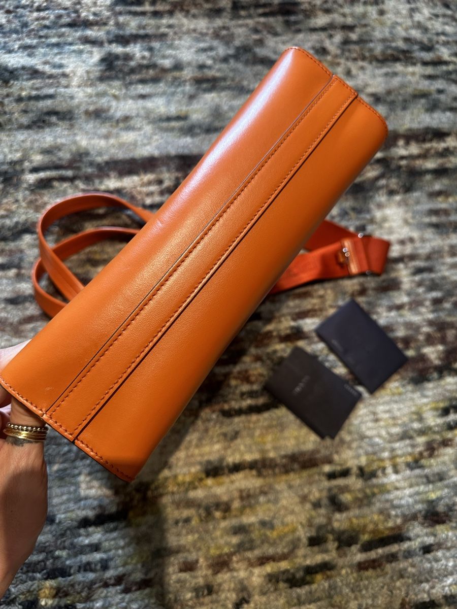 Prada Sacs femmes: Prada Handtasche – Neuf (Voir description) à Männedorf par ScottNatalia 2