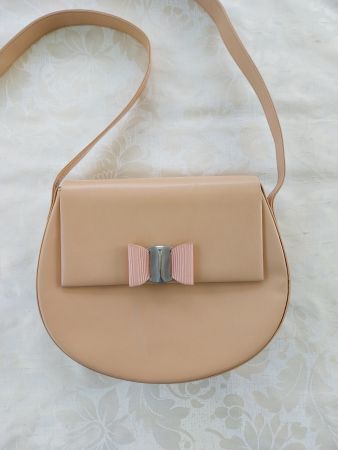 Umhängetasche BALLY,neuwertig, 220 Fr.