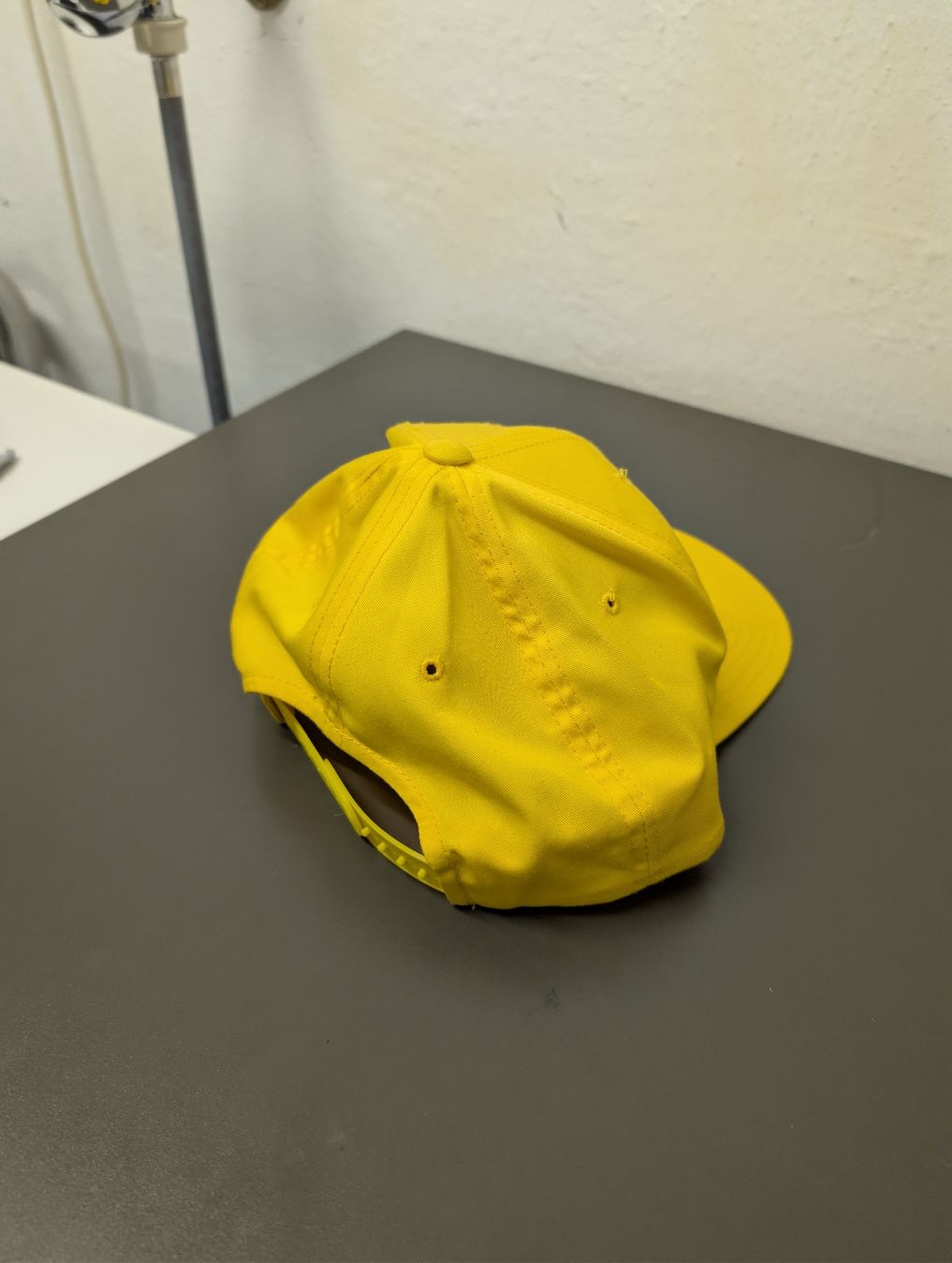 Hüte, Mützen & Caps: NYC Yellow MetroCard Baseball Cap – Gebraucht aus Zürich von Swizzler 1