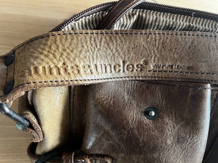 aunts & uncles Ledertasche