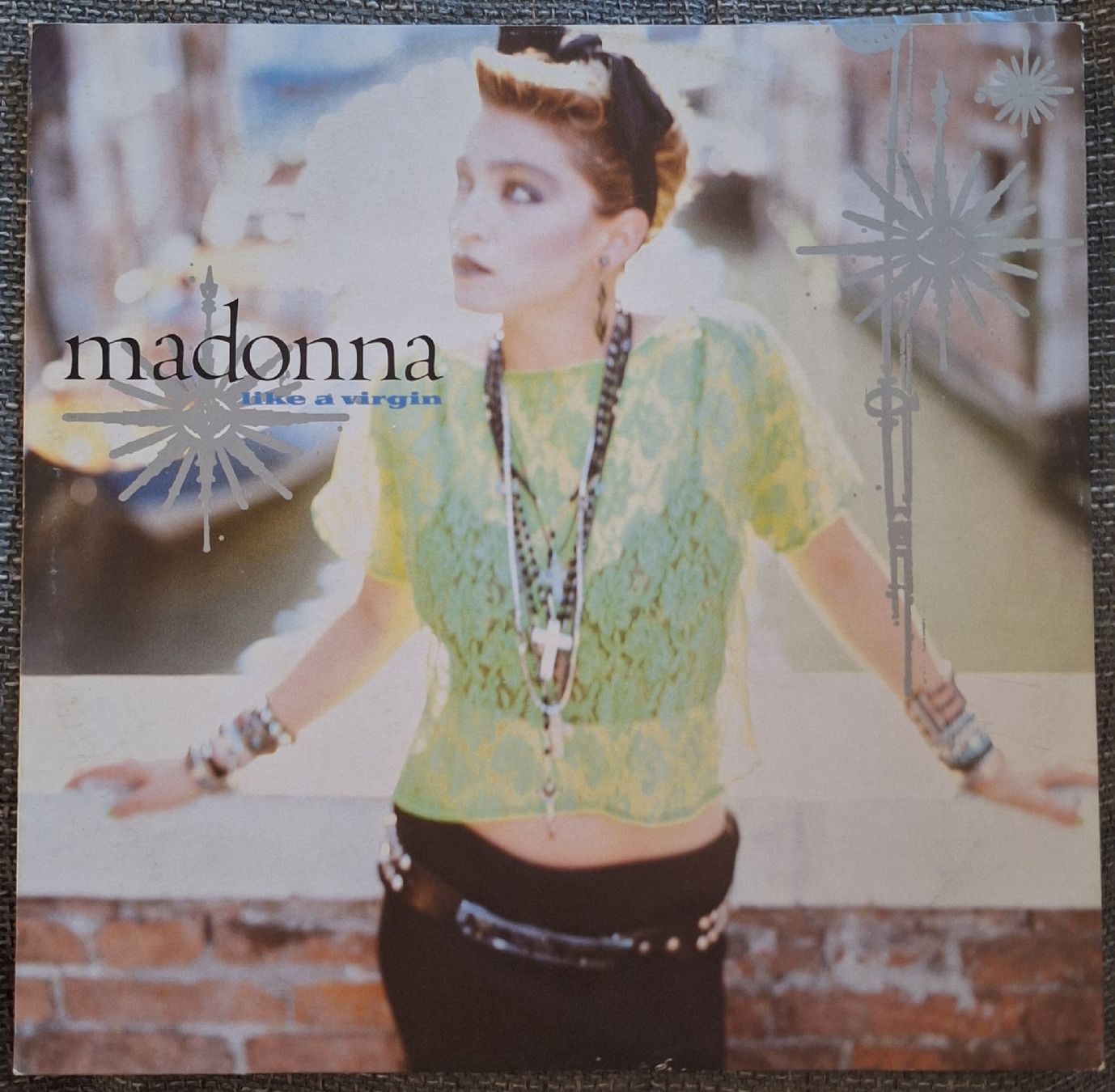 Dischi in vinile: Madonna Like a Virgin 12" maxi – Nuovo (secondo la descrizione) da Luzern venduto da thomarco
