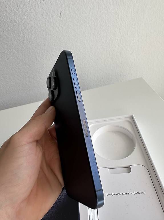 Apple Handys / Smartphones: Iphone 15 Pro Max Pro 256 Gb – Gebraucht aus Menziken von kos_6fql 1
