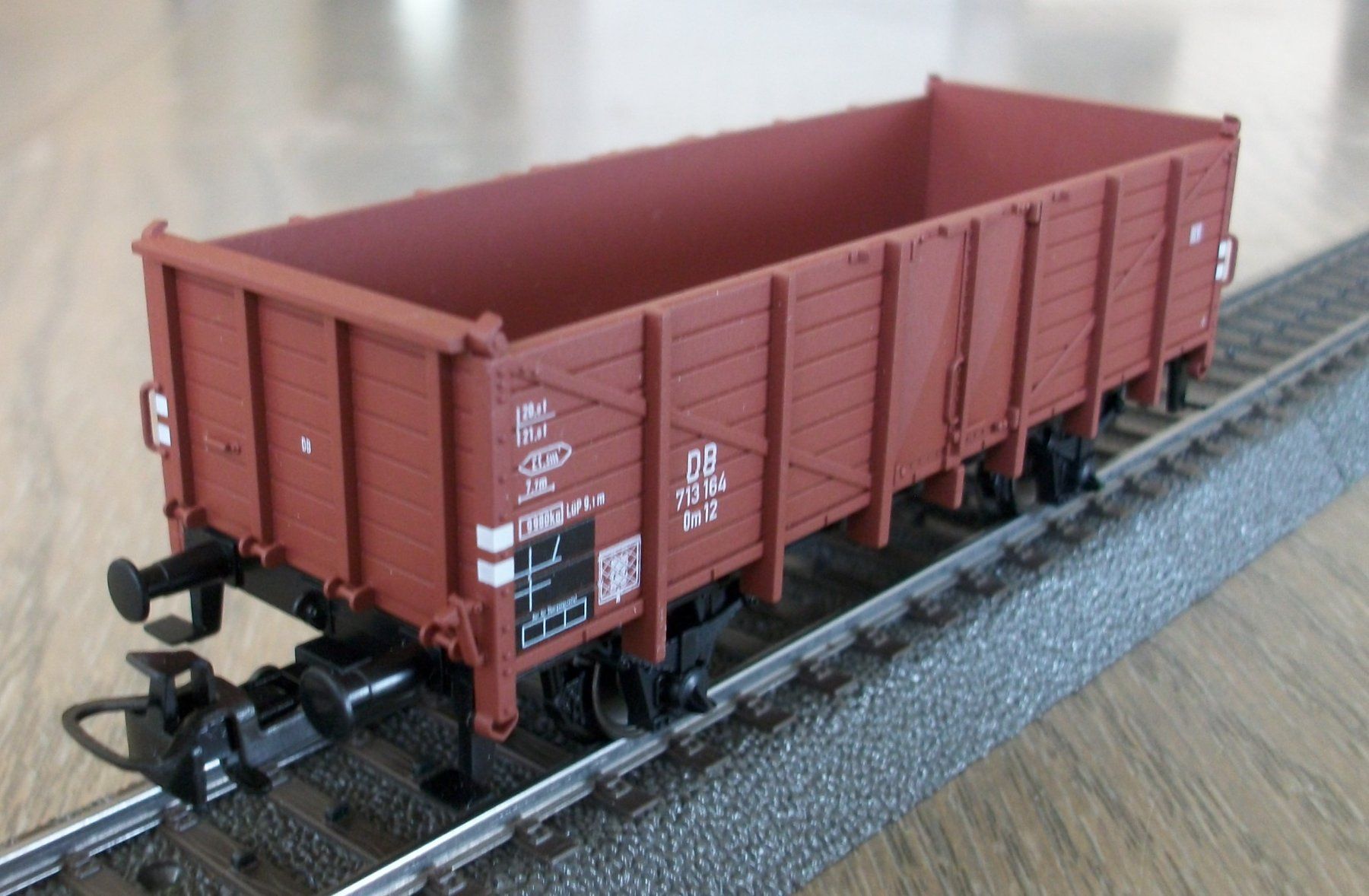 Märklin Modellini di ferrovie: brauner Hochbordwagen der DB; neu – Nuovo (secondo la descrizione) da St. Moritz venduto da Manu7500 2