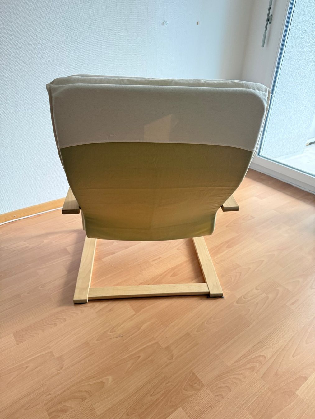 Ikea Poltrone: Sessel mit abnehmbarem und waschbarem Bezug – Usato da Herisau venduto da ForgePulse 3