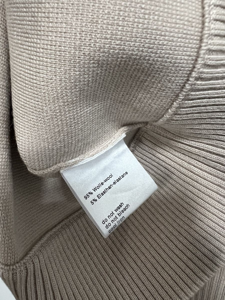 Akris Maglioni & Felpe: Akris Punto wool compact knit hooded jacket  – Nuovo (secondo la descrizione) da Zürich venduto da The_Renew_Project 3