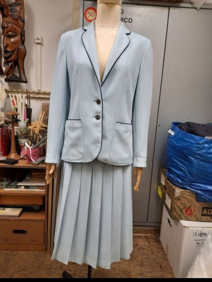 Vestiti: Tailleur vintage – Usato da Biasca venduto da Old_6blh