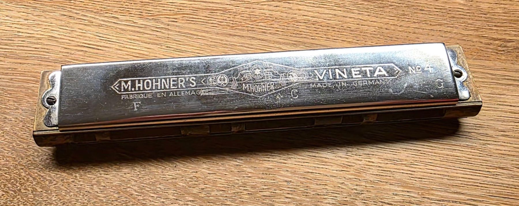 Musikinstrumente: M. Hohner Vineta Nr. 4 Chord Harmonica mit Etui – Gebraucht aus Mumpf von Spannset 3