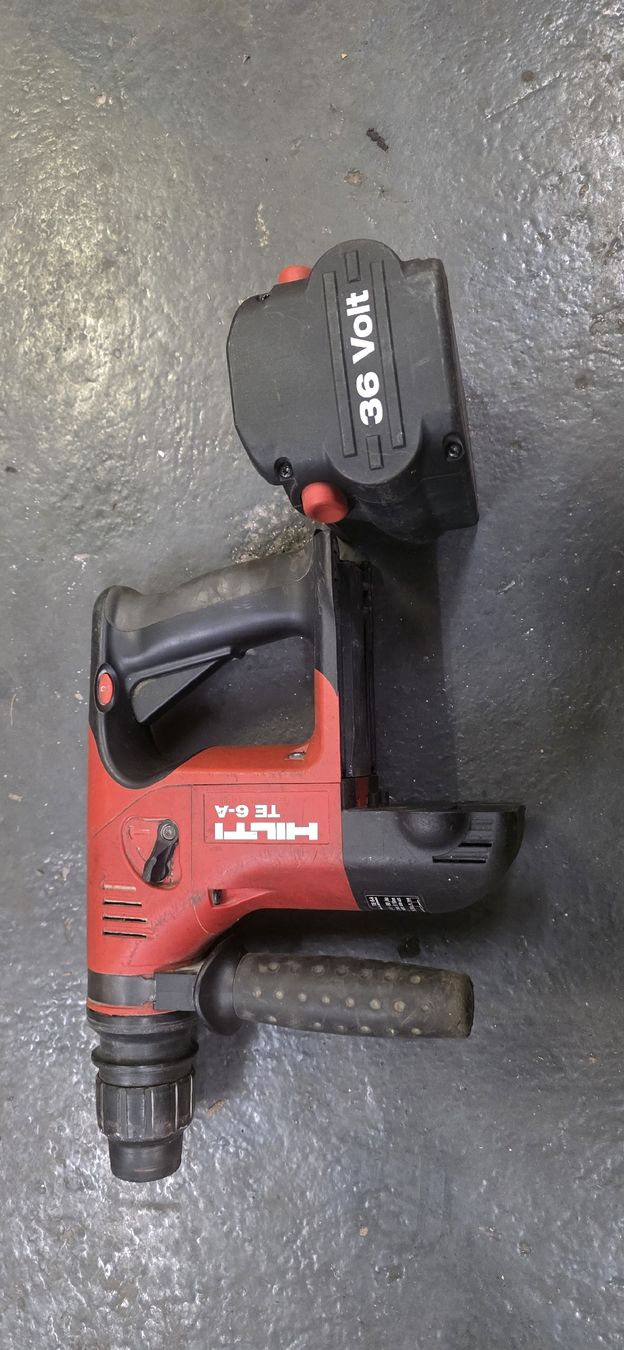 Hilti Tous les outils: Hilti – D'occasion à Volketswil par rosarella11 1