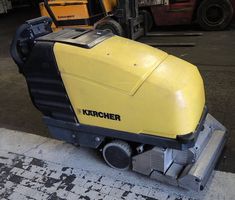 zu verkaufen: Kärcher Putzmaschine BR 700 BAT