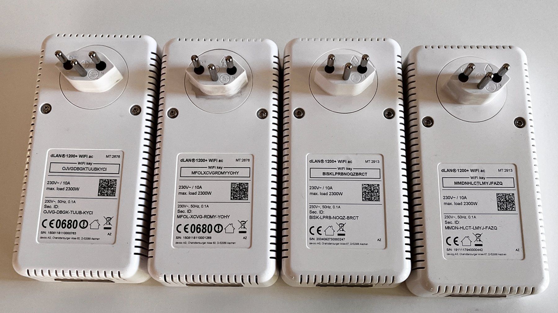 Devolo Lecteurs & Adaptateurs: 4x Devolo dLAN 1200+ WiFi ac Powerline Adapter weiss – D'occasion à Zuchwil par Tinu4528 2