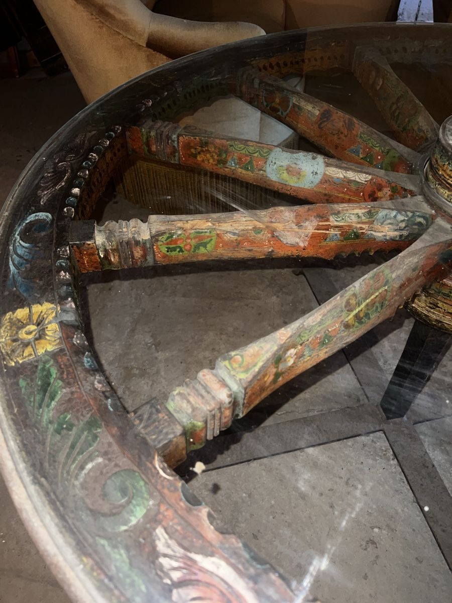 Tavoli: Salontisch Wagenrad – Usato da Ueberstorf venduto da lorena... 6