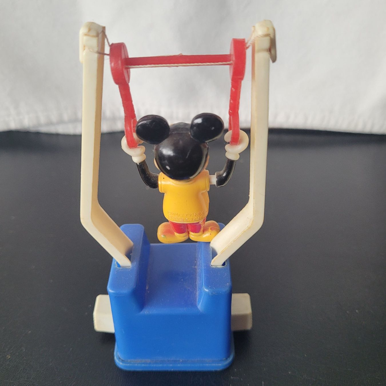 Disney Figuren: Micky am Trapez – Gebraucht aus Winterthur von Schnufel0 1