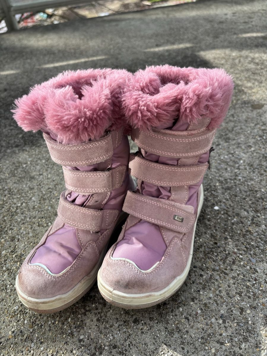Schuhe für Jungen: Tex Winterstiefel Grösse 31 – Gebraucht aus uster von kar_9rxp