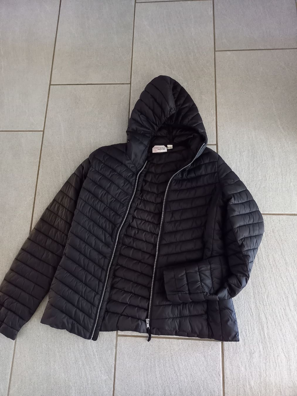 Giacche: Esmeralda winterjacke gr.38 – Usato da Ruschein venduto da dom_nbr2